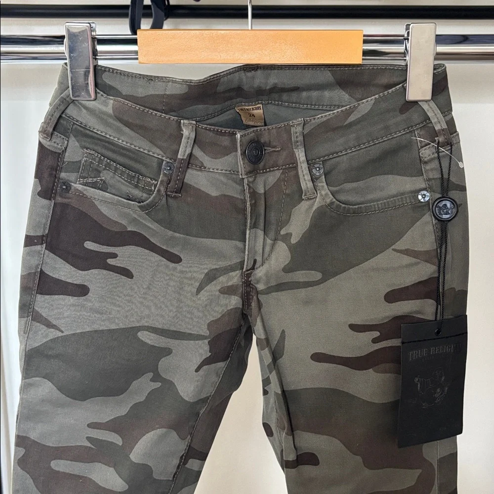 NWT True Religion- Camo Skinny Jeans - Picture 2 of 9